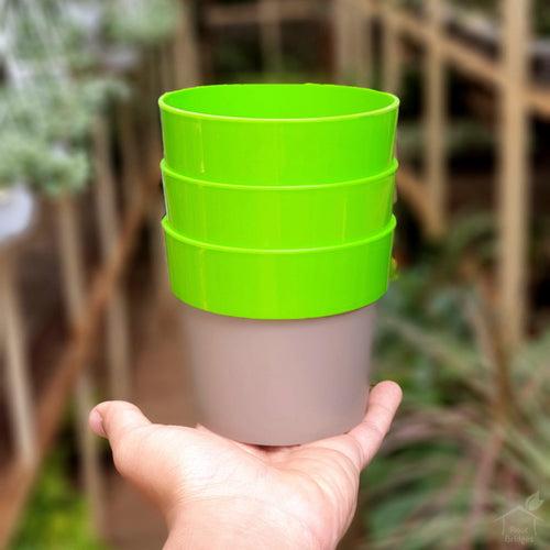 4" Arty Round Plastic Planter (Pack of 3)