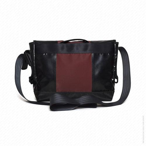 Doer's Messenger Bag in Black & Burgundy [13" compatible]