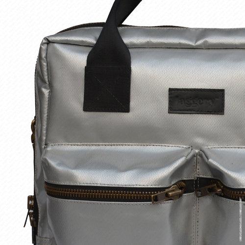 Pilot's Everyday Bag in Silver & Grey [13" laptop bag]