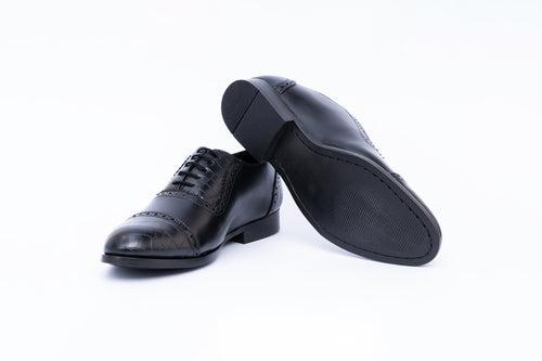 OXFORDS WITH TOE CAP- BLACK