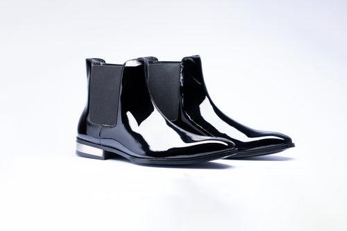 CHELSEA BOOTS WITH METAL PLATE