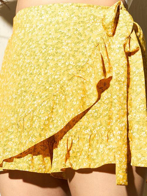 Berrylush Curve Women Yellow Floral Printed Tie-Up High-Rise Waist Ruffled Wrap Mini Skorts