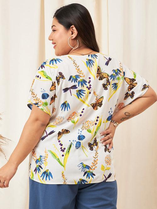 Berrylush Curve White Nature Print V-Neck Casual Regular Top