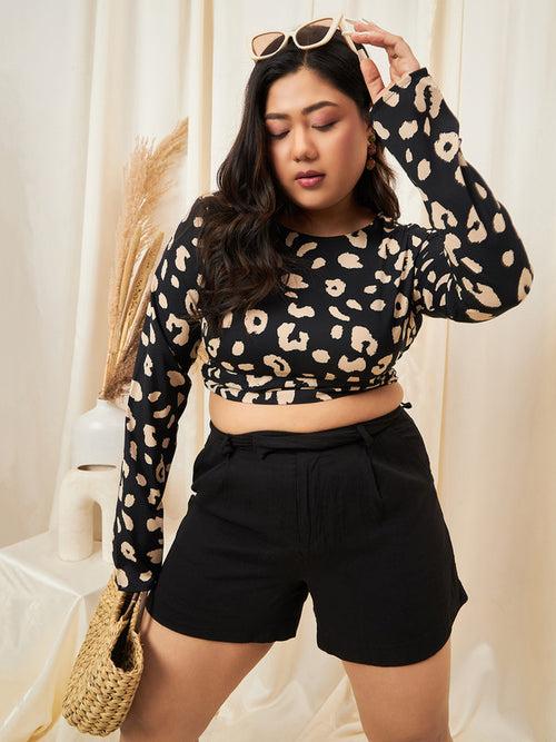 Berrylush Curve Black Round Neck Animal Print Styled Back Crop Top