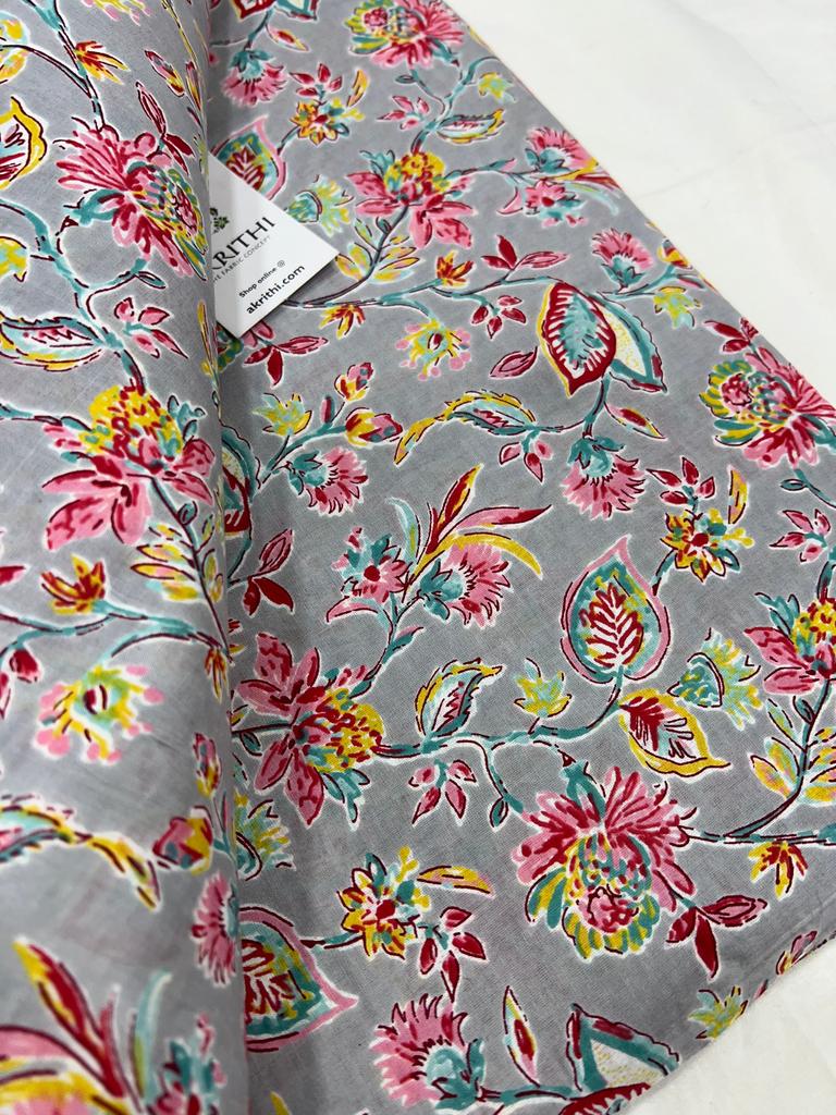 Printed pure cotton fabric