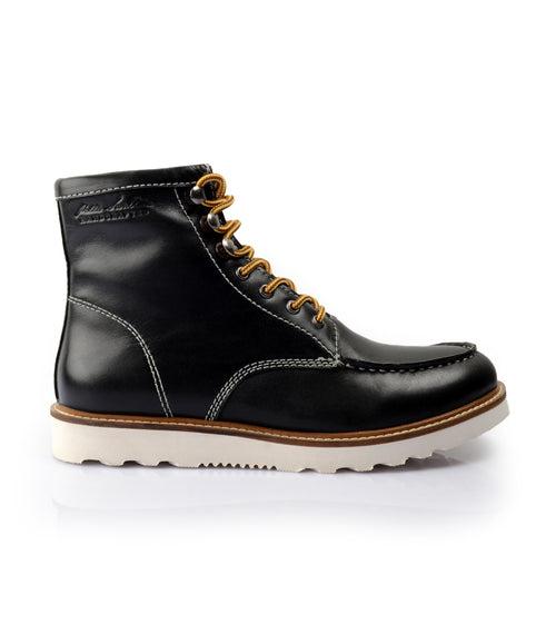 Moc Toe Boots - Black