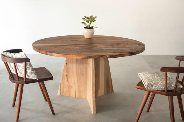 Trivet Round Table - Arjun