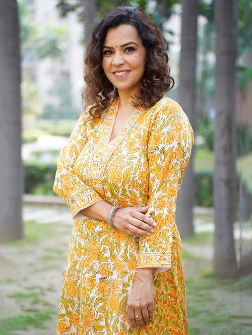 Women's Cotton Yellow & White Kali Kurti