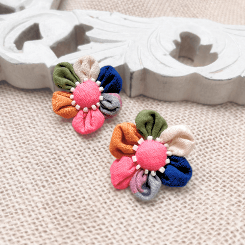 Rangeen floral ear stud