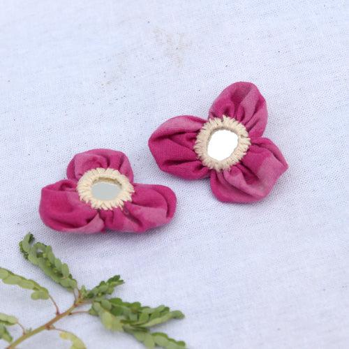 Pink mirror ear stud