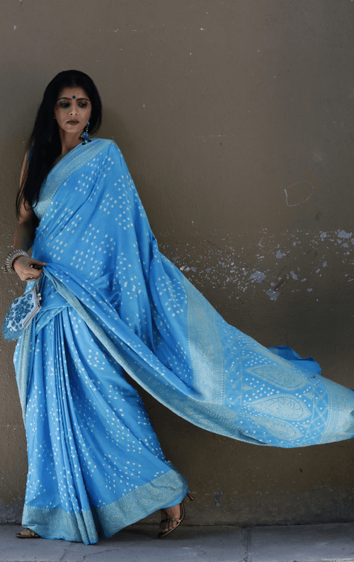 Buy Bandhani Designer Saree Online : Blue Bandhani Hand Dyed Saree With Gold Border