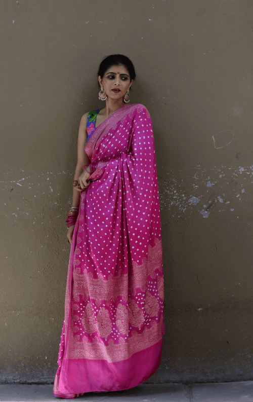 Buy Bandhani Designer Saree Online : Rani Pink Bandhani Hand Dyed Saree With Gold Border