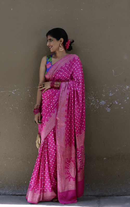 Buy Bandhani Designer Saree Online : Rani Pink Bandhani Hand Dyed Saree With Gold Border