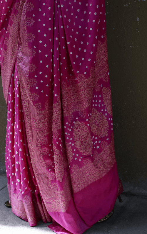 Buy Bandhani Designer Saree Online : Rani Pink Bandhani Hand Dyed Saree With Gold Border