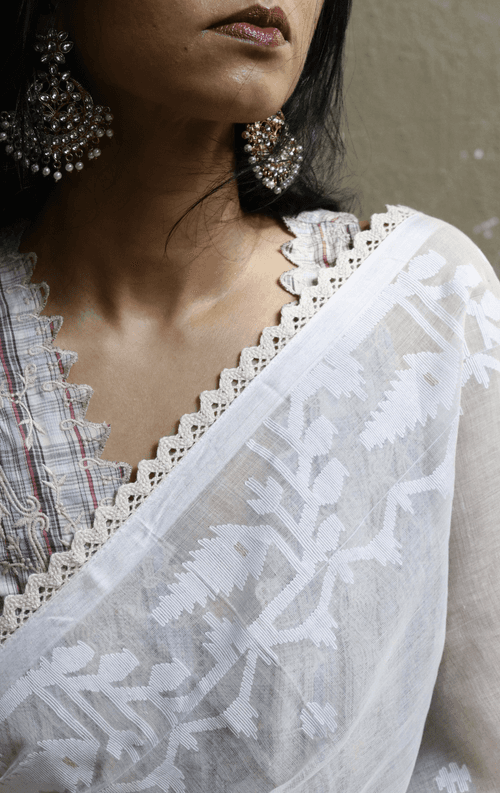 Buy Muslin White Jamdani Saree : Moonlight White Jamdani Saree