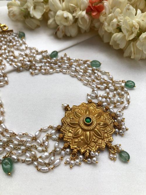 Antique gold polish pendant with green stone, 5 line pearls with green drops necklace