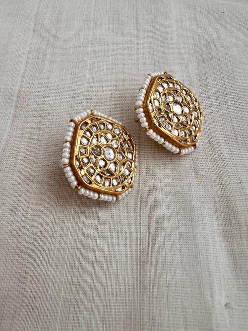 Gold polish kundan studs with pearls