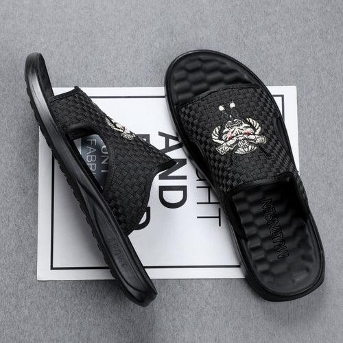 manufacturer wholesale summer beach outdoor men's sandals Korean style trendy personality versatile slippers