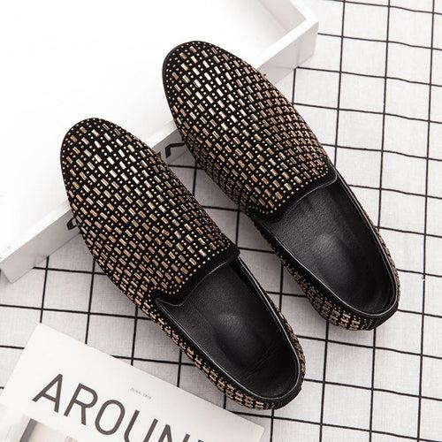 A foot leather shoes men's   nightclub British Korean version of the big bean shoes water drill casual shoes hairstylist men's shoes