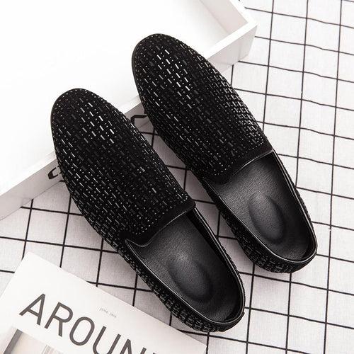 A foot leather shoes men's   nightclub British Korean version of the big bean shoes water drill casual shoes hairstylist men's shoes