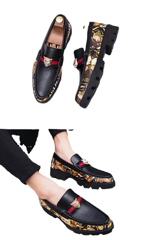 2023  spring models   explosions one foot small leather shoes men soft bottom male Korean version of the wild personality social lazy shoes