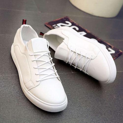 Men's flat casual shoes