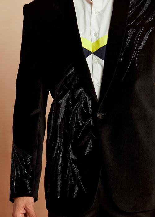 VELVET EMB TUXEDO JACKET