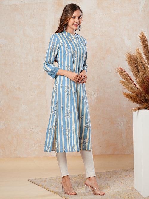 Stripes & Floral Printed Crochet Lace Embellished Kurta - Blue