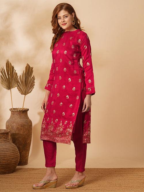 Ethnic Floral Zari Jacquard Straight Fit Kurta with Pant - Red