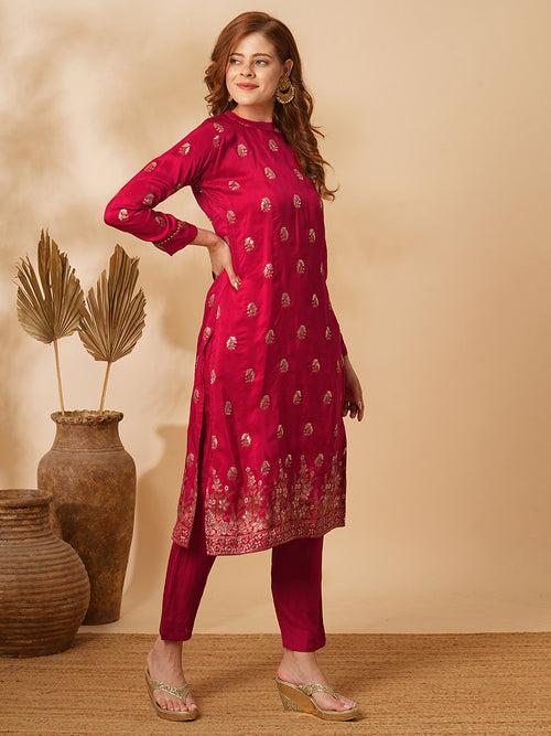 Ethnic Floral Zari Jacquard Straight Fit Kurta with Pant - Red