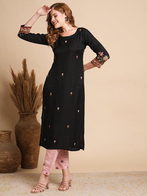 Solid Floral Hand Embroidered Straight Fit Kurta - Black