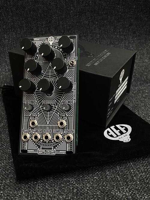 Eurorack: Coma Reactor 2 - Textural Delay Module