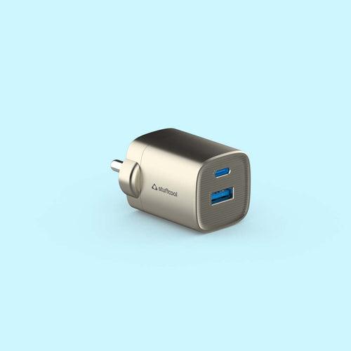 Novus 33W GaN Charger with Titanium Finish