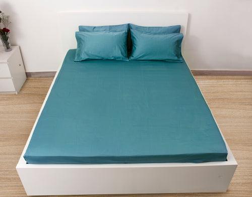 400 Thread Count Cotton Bedsheet & 2 Pillow Cases (Teal Blue)