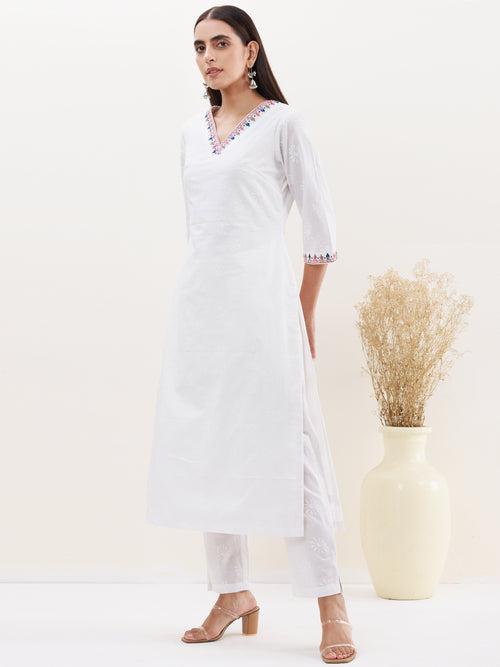 Gulmarg Aaina Set Of Kurta Pants Dupatta