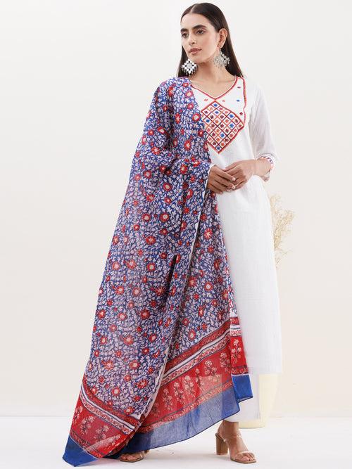 Gulmarg Sania Set Of Kurta Pants Dupatta