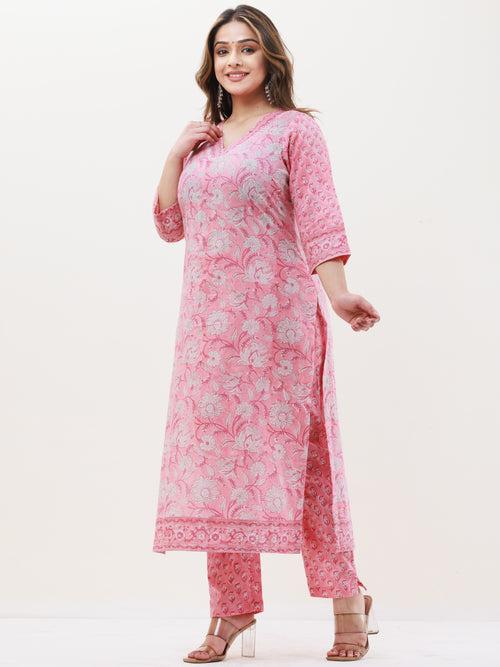 Gazal Nyra Straight Kurta