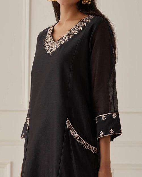 BLACK CHANDERI V-NECK KURTA