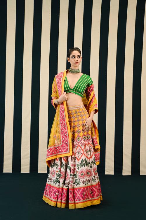 GULMOHAR TARANG LEHENGA SET