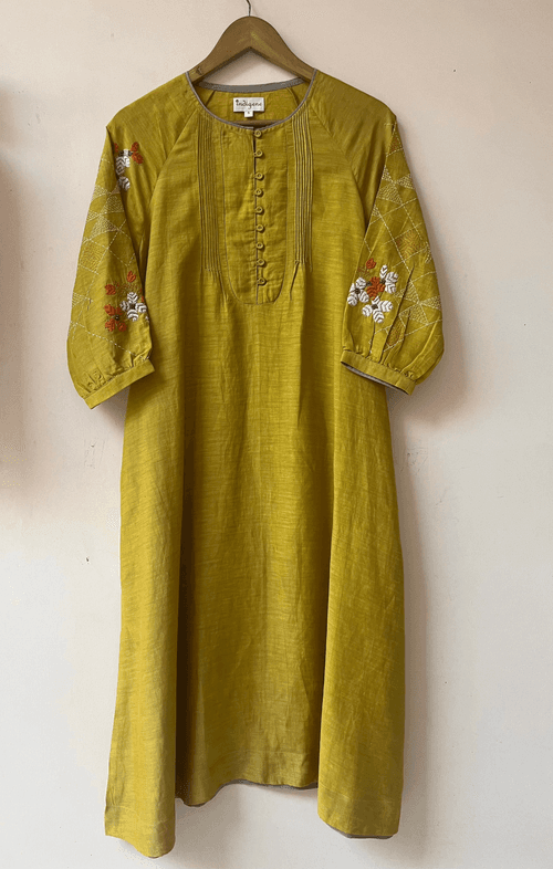 Round neck button kurta linen viscose