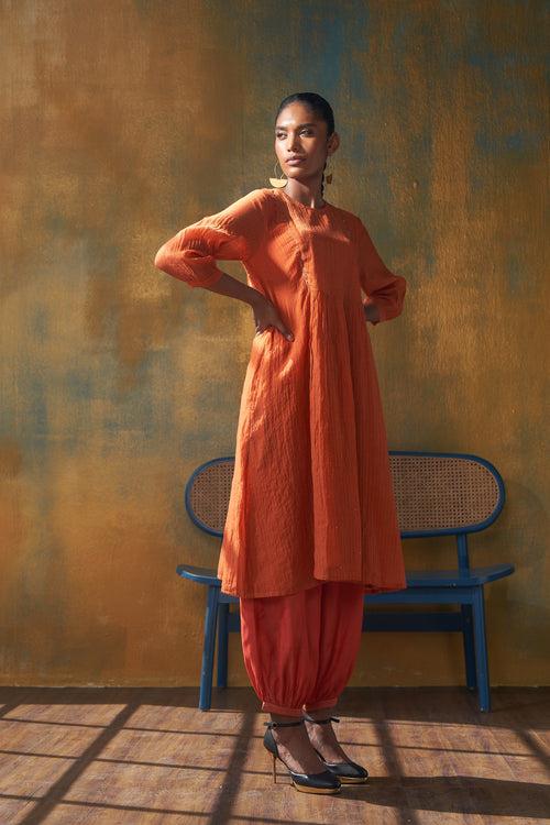 Zard Kaamdani Embroidered Chanderi Kurta