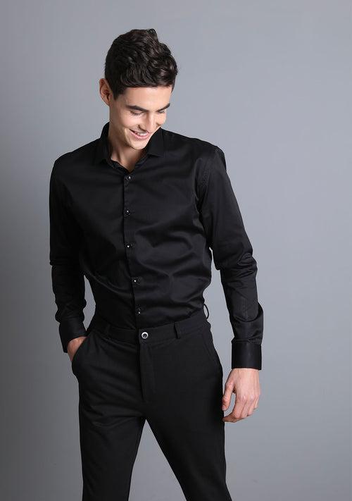 Classic Shirt in Jet Black