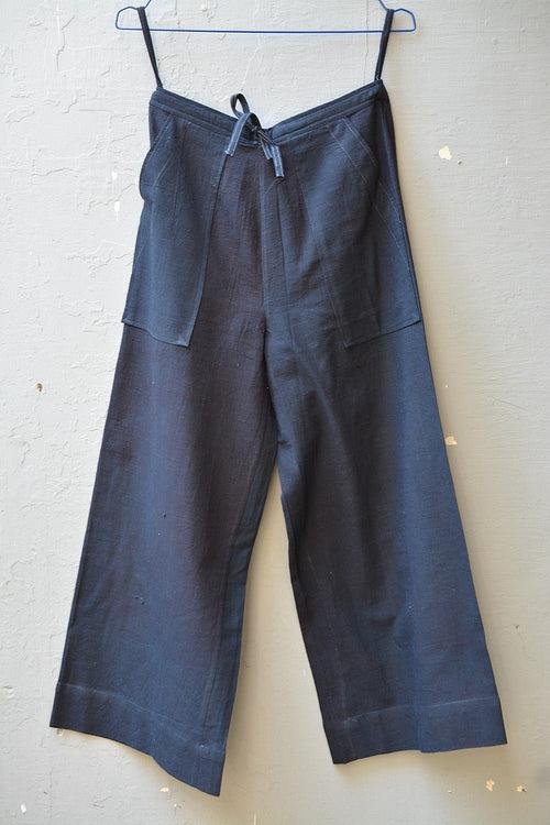 Textile-Dyed Black Straight Pants in Size 'S'