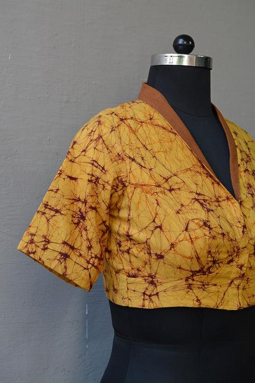 Saree Blouse with Collar: Batik