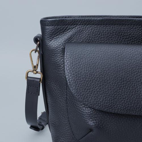 Victoria Crossbody Bag