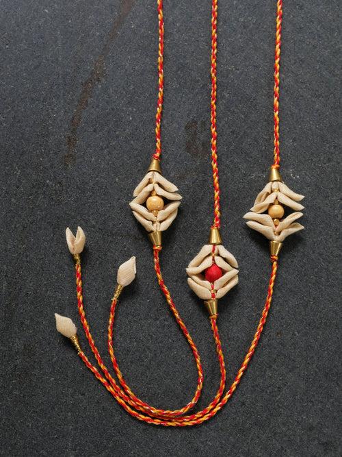 Shanti Rakhi Set Ivory