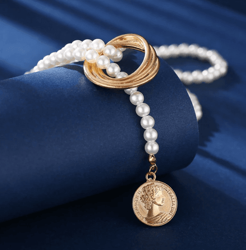 Queen Elizabeth Coin Pearl Warp Necklace