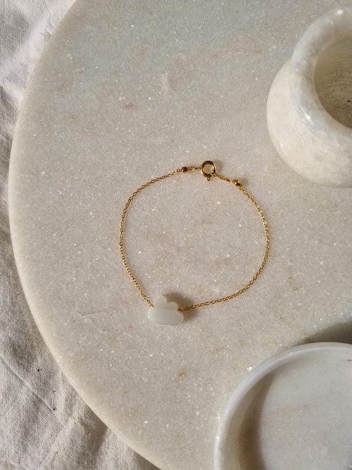 amegh - White Moonstone Cloud Bracelet