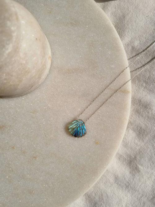 sankha - Labradorite Shell Pendant