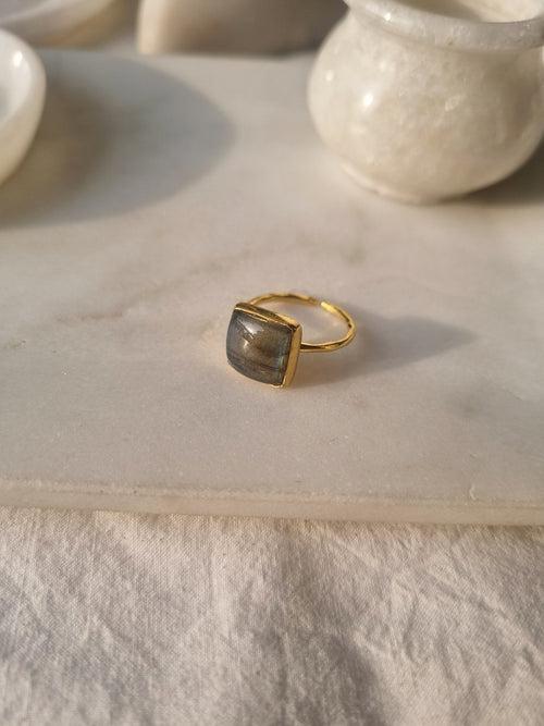 helix ring - Labradorite